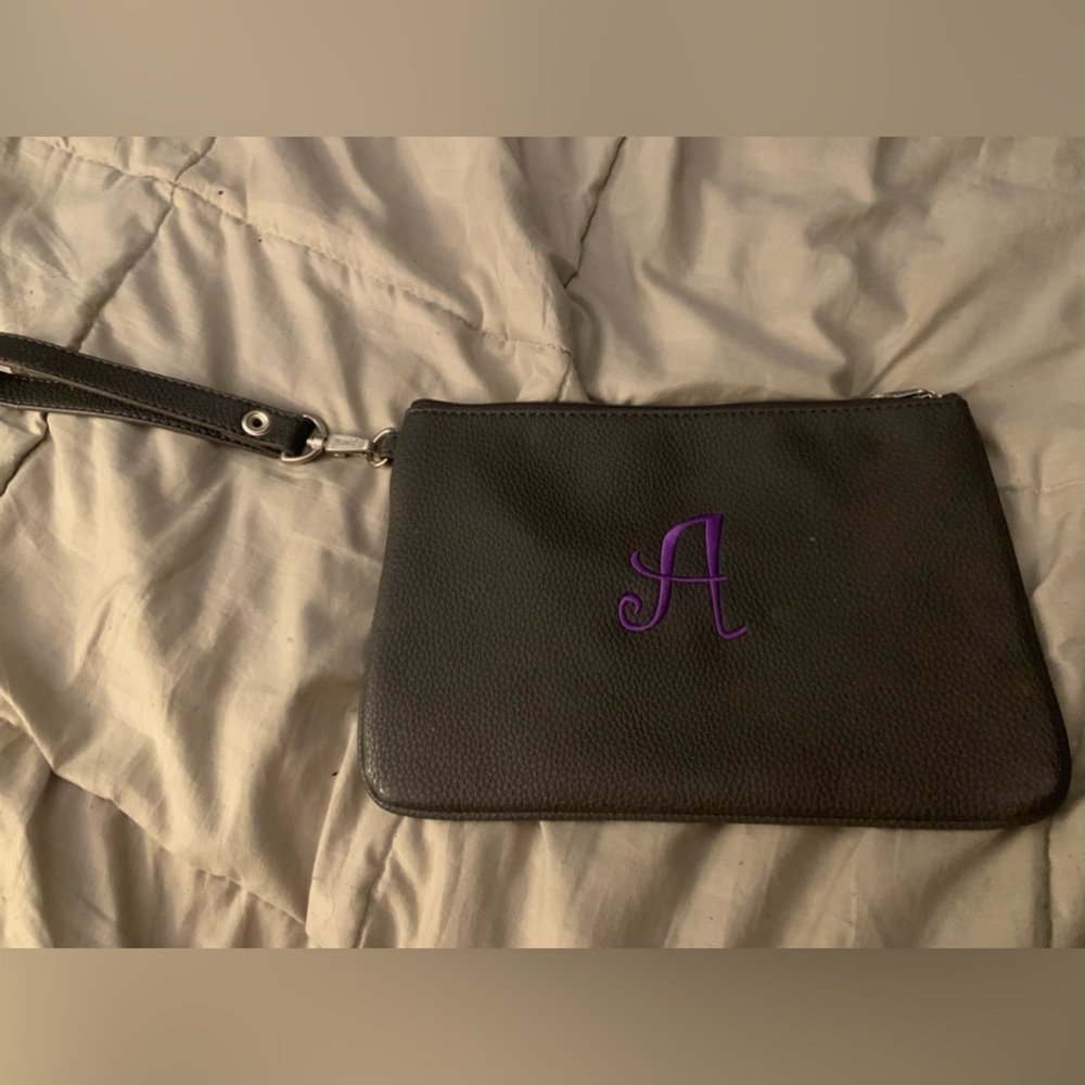 Thirty one wristlet “ A” on front